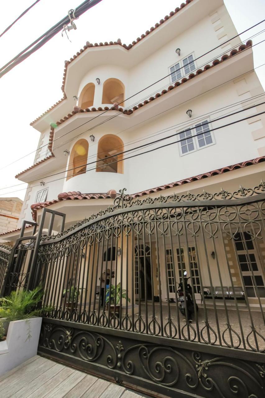 Reddoorz Plus @ Kwitang 2 Jakarta Ngoại thất bức ảnh